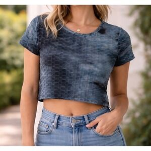 B Famous USA Blue Black Tie Dye Honeycomb Textured Crop Top Short Sleeve Medium